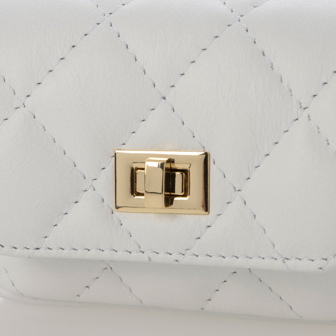 アンドレアカルドネ Andrea Cardone キルティングミニショルダーバッグ