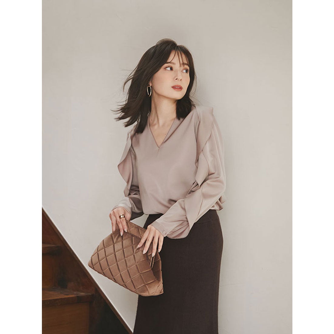 アニュアンス anuans ツイストフリルスリーブブラウス （MOCA） -靴