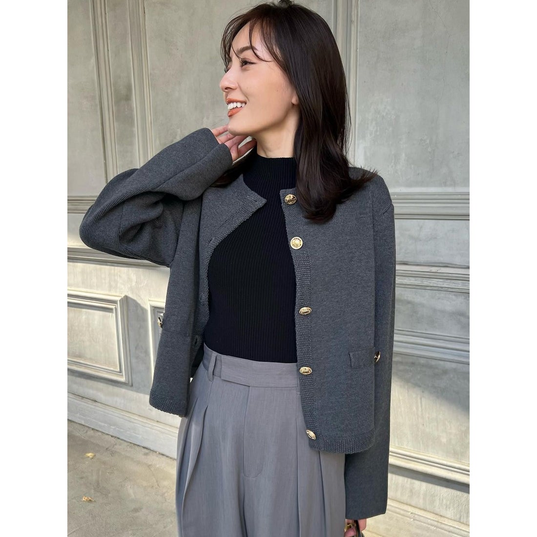 アニュアンス anuans オリジナルボタンノーカラーニットジャケット