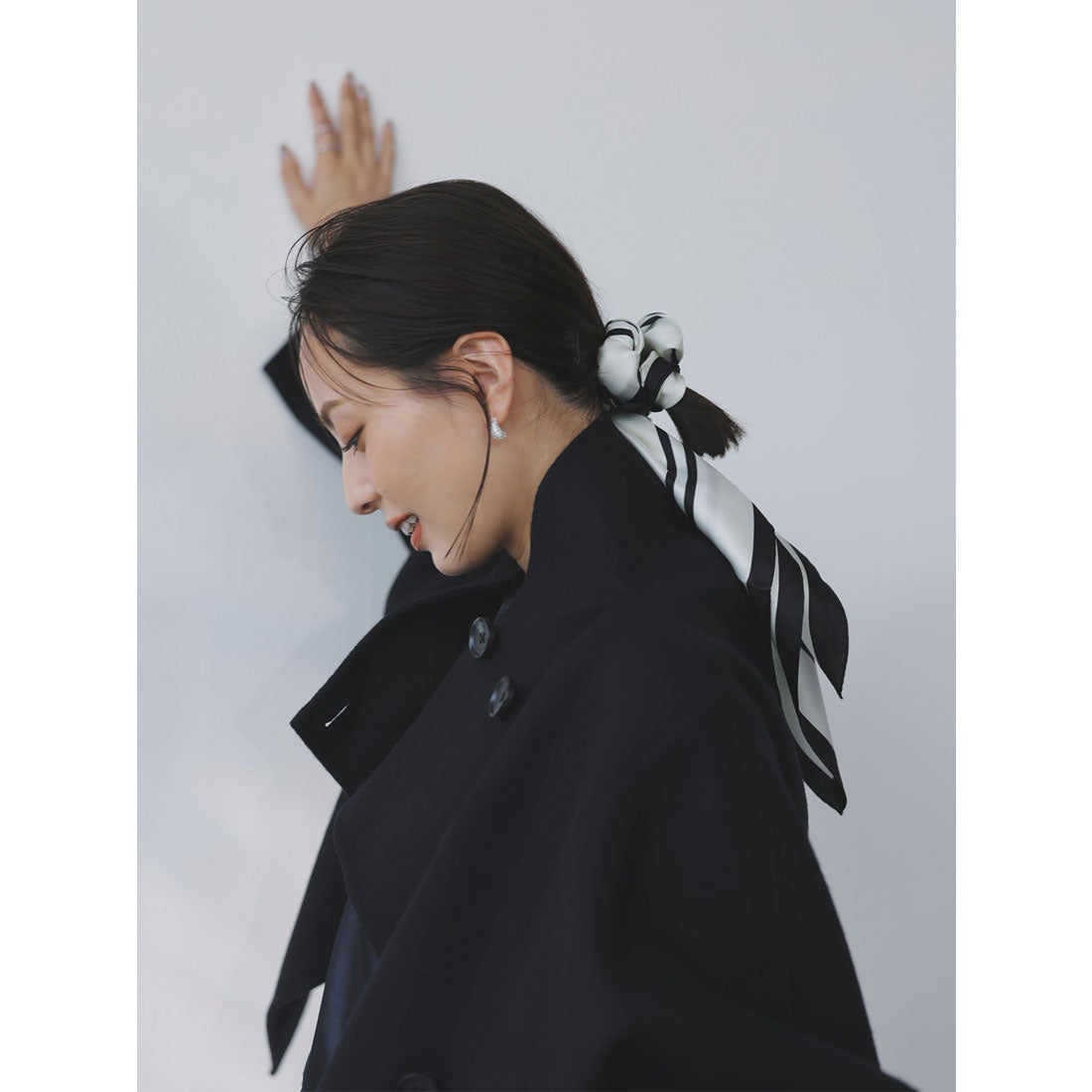 アニュアンス anuans スタンドネックリバーショートコート （WHITE