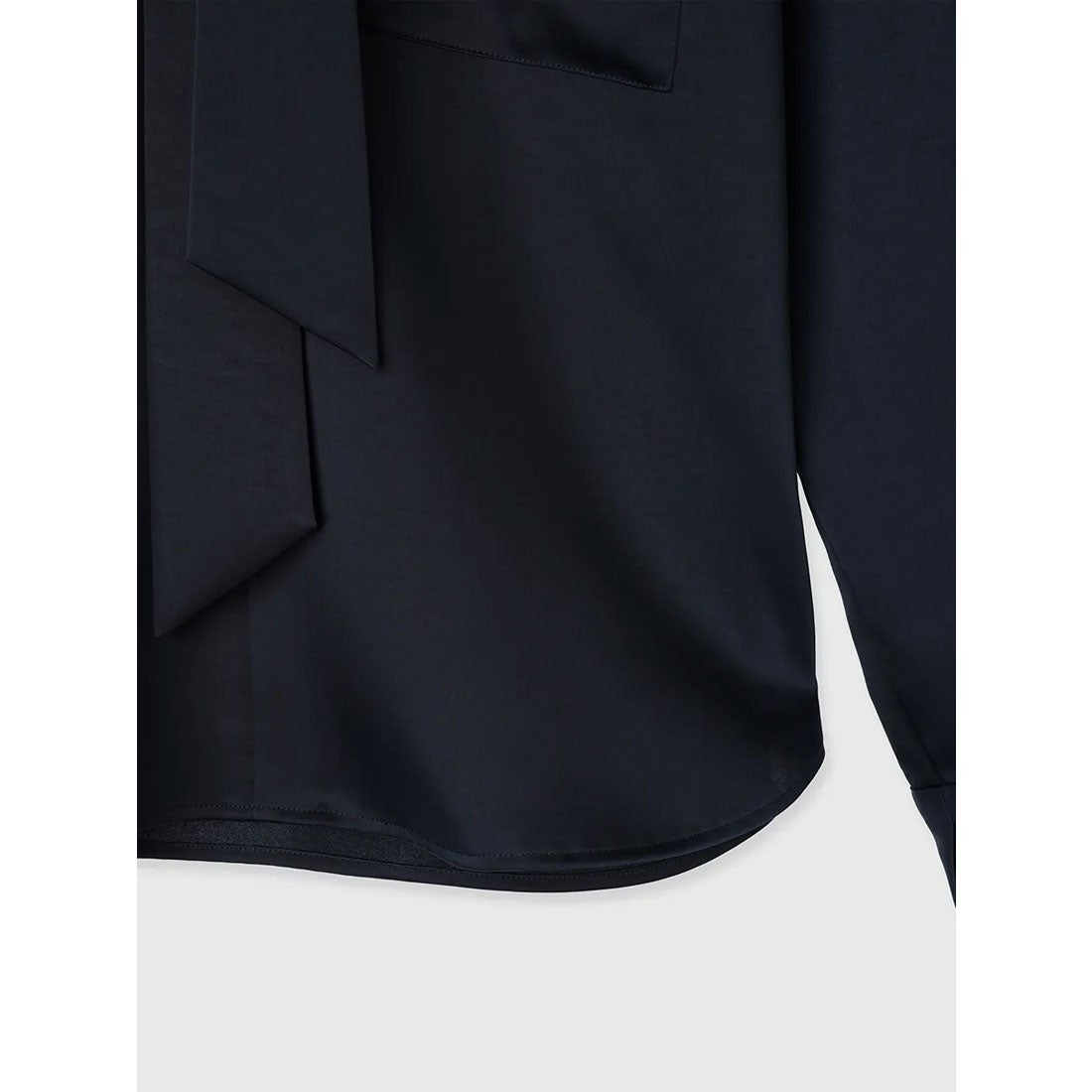 アニュアンス anuans サテンボウタイブラウス （NAVY） -ファッション