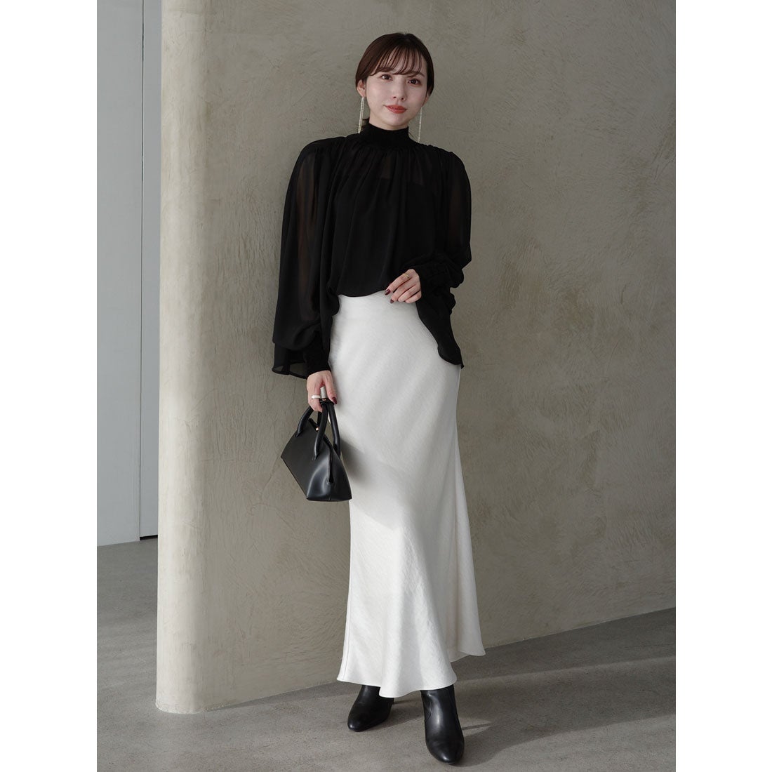 アニュアンス anuans ジョーゼットフレアブラウス （BLACK