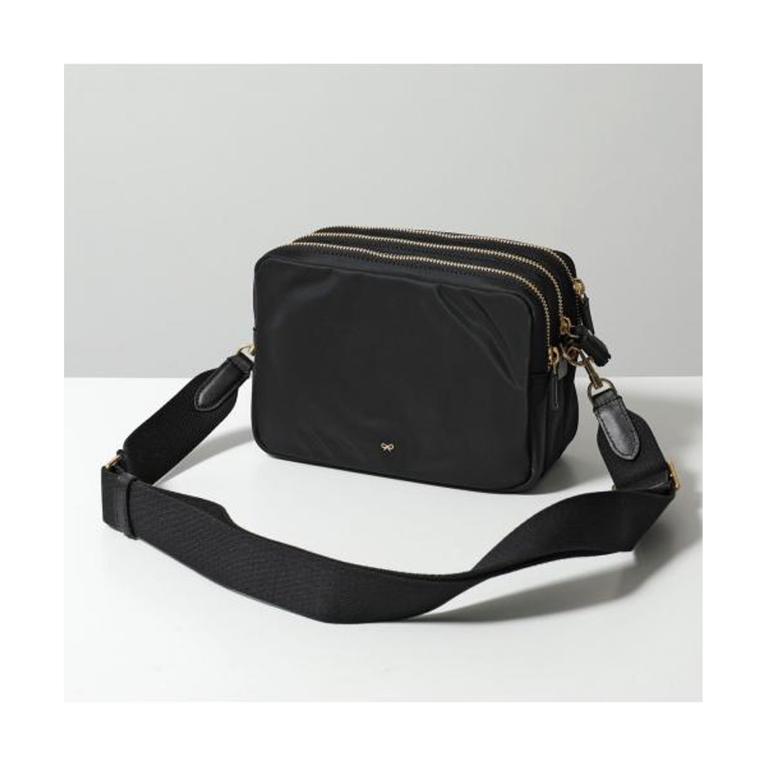 アニヤハインドマーチ Anya Hindmarch ANYA HINDMARCH ショルダー