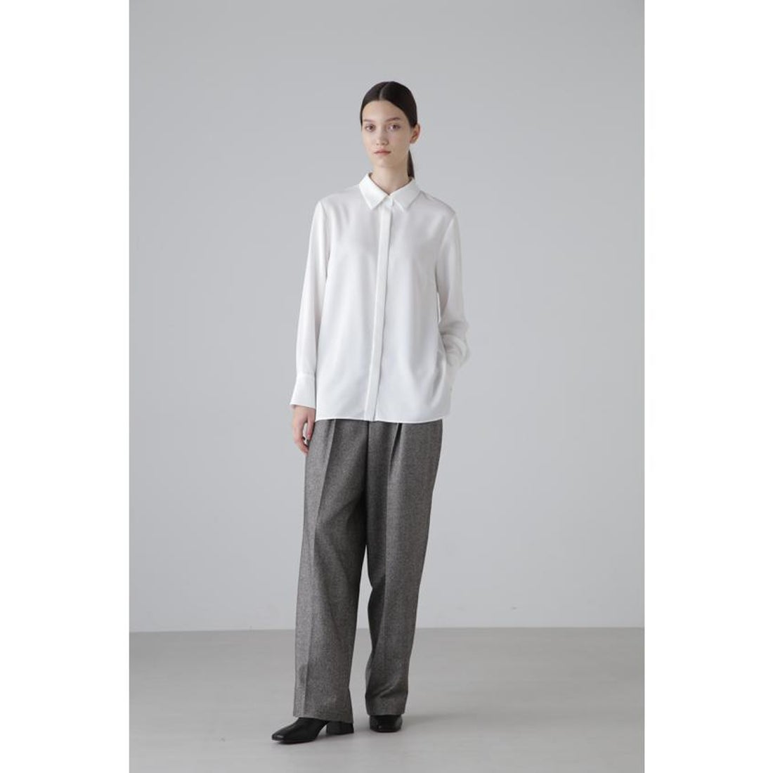 アドーア ADORE ライトデシンブラウス （ブルー） - ファッション通販