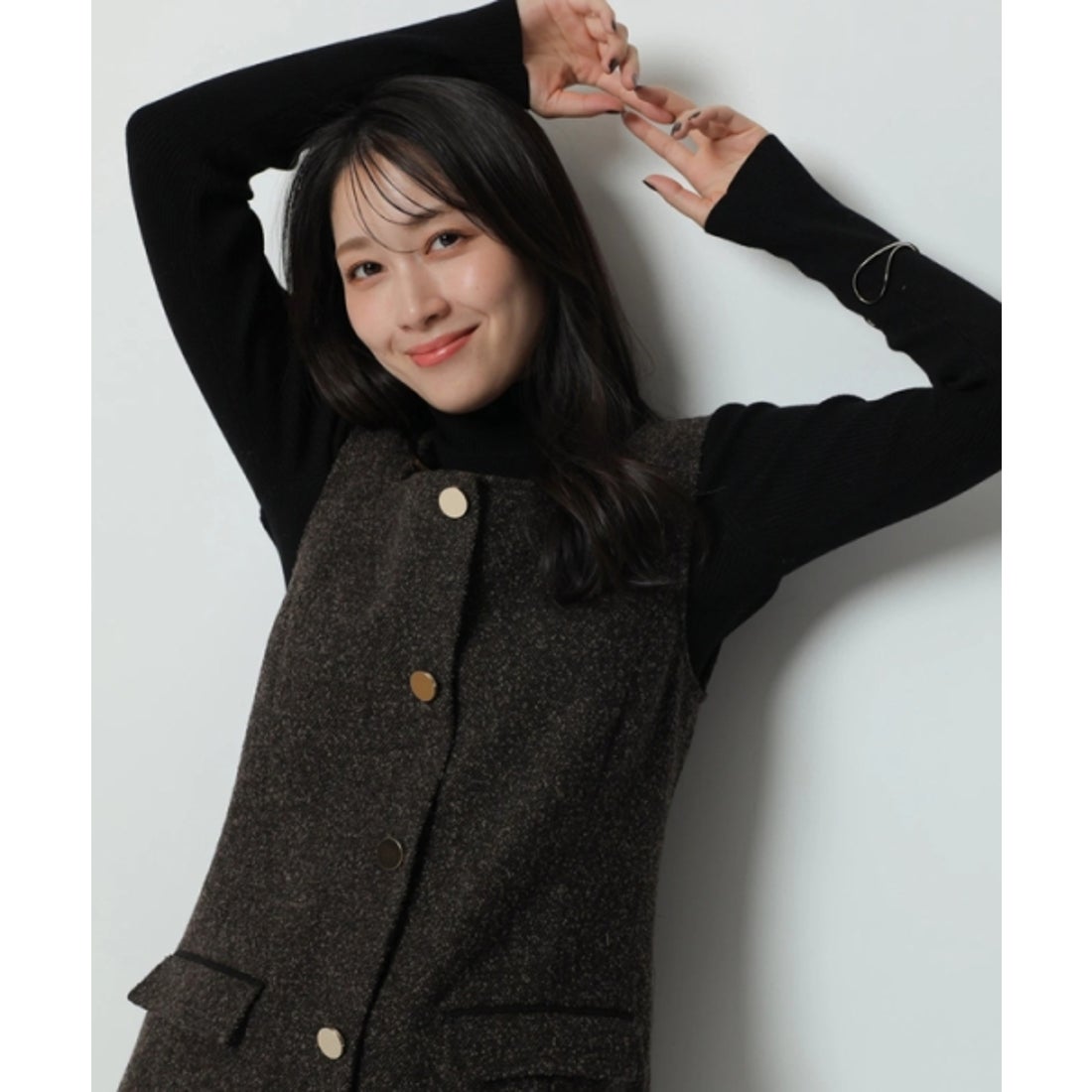 アプワイザー・リッシェ Apuweiser-riche スクエアネックミニ