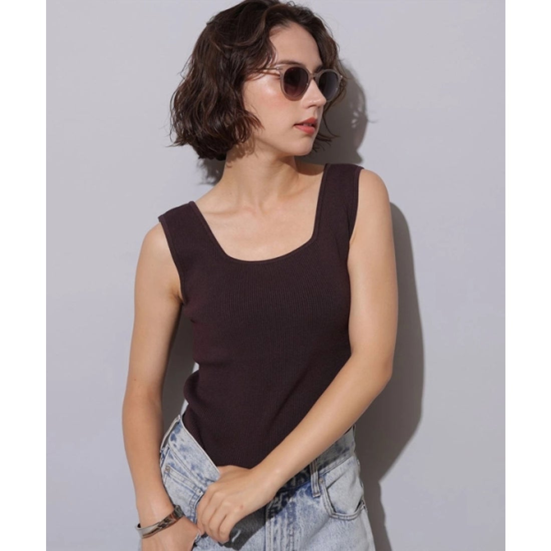 アルページュ ストーリー Arpege story 《店舗限定》ロゴボタンVカーデ