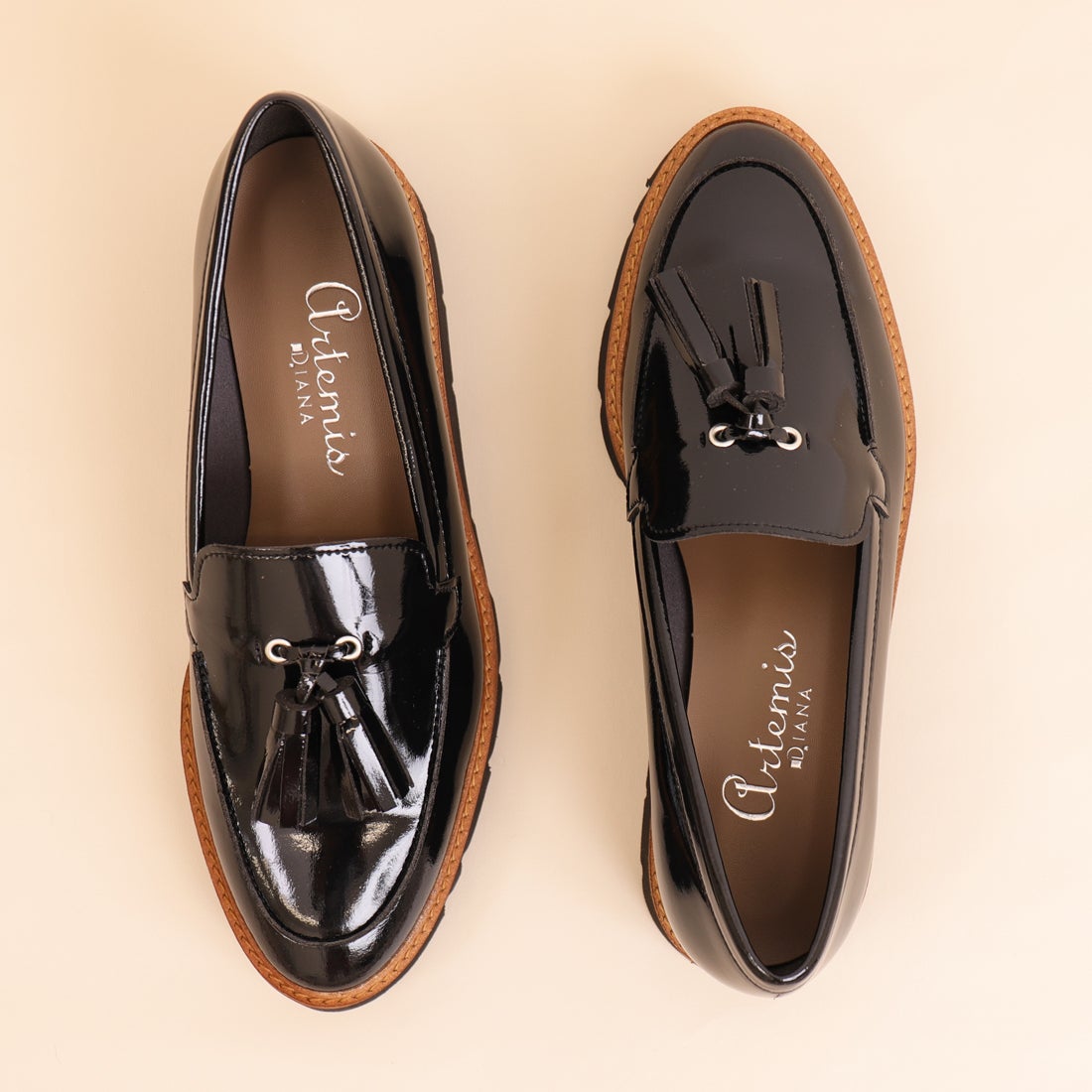 アルテミス バイ ダイアナ artemis by DIANA 軽量厚底タッセル