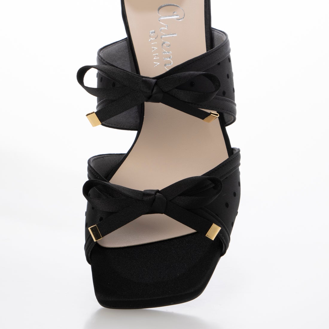 アルテミス バイ ダイアナ artemis by DIANA ドット柄ダブルリボン