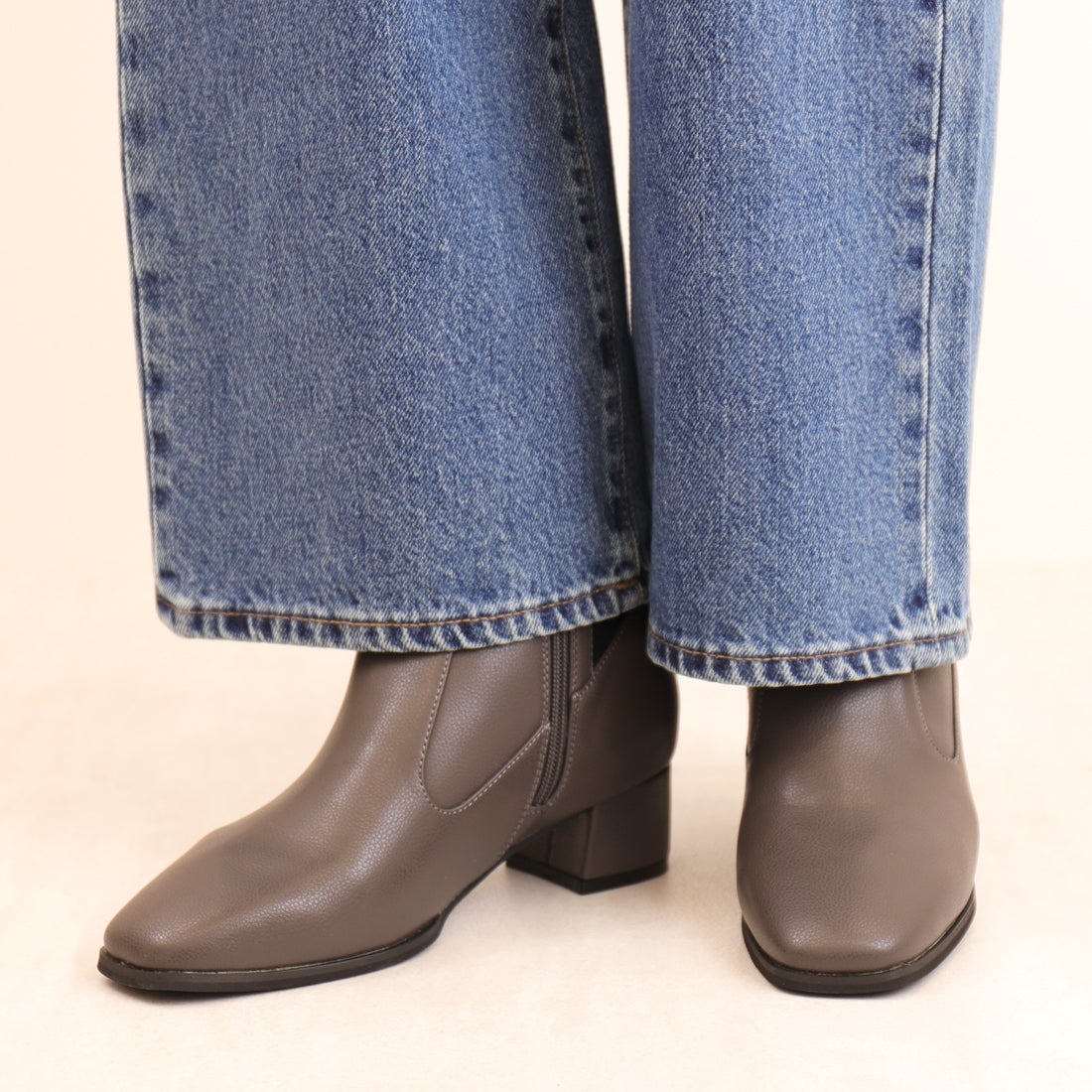 アルテミス バイ ダイアナ artemis by DIANA スクエアトゥ サイドゴア