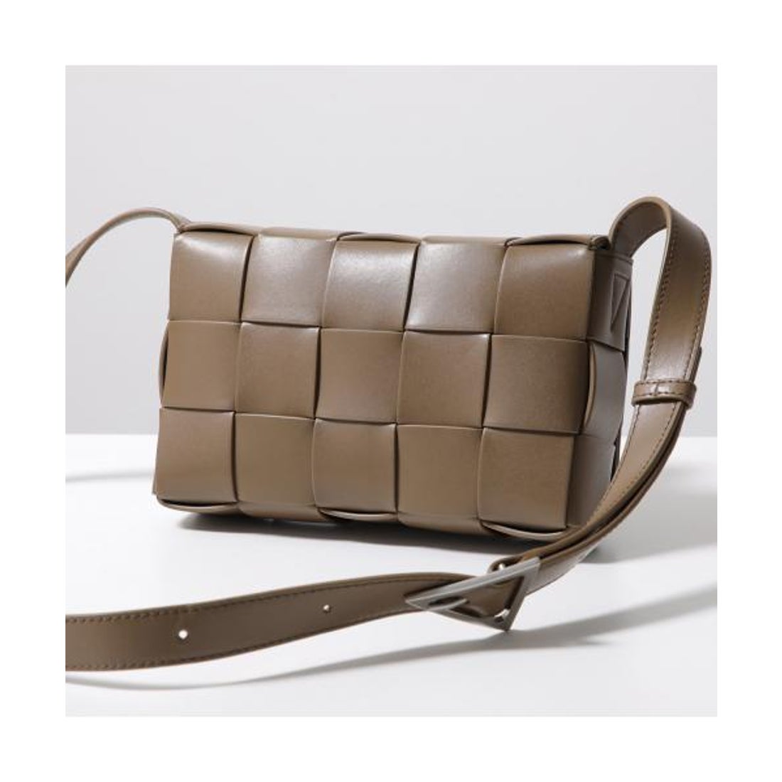 ボッテガヴェネタ BOTTEGA VENETA BOTTEGA VENETA バッグ CASSETTE