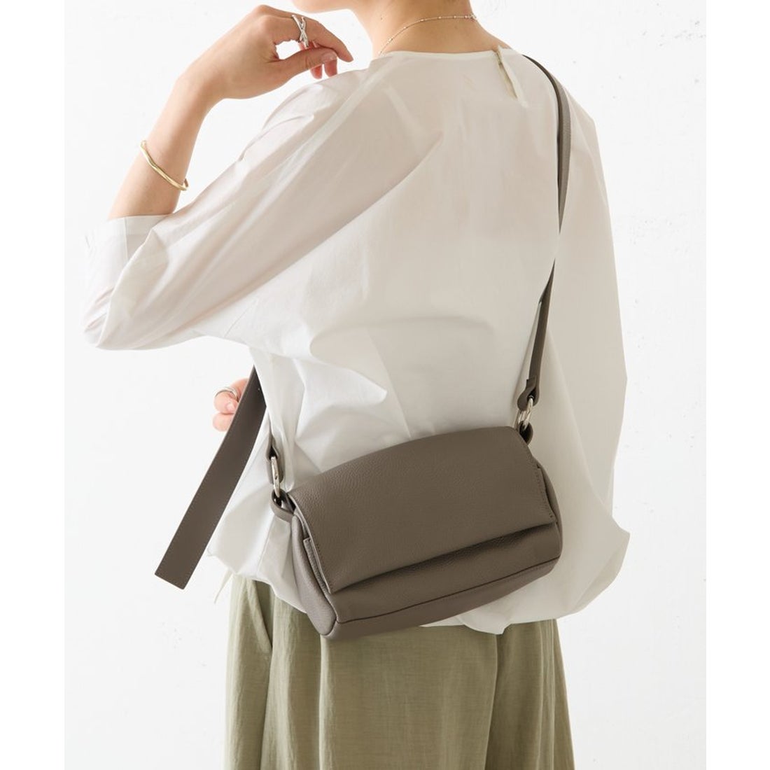 ビアズリー BEARDSLEY 《9/23(火)12時予約開始》ミニレザーボディ