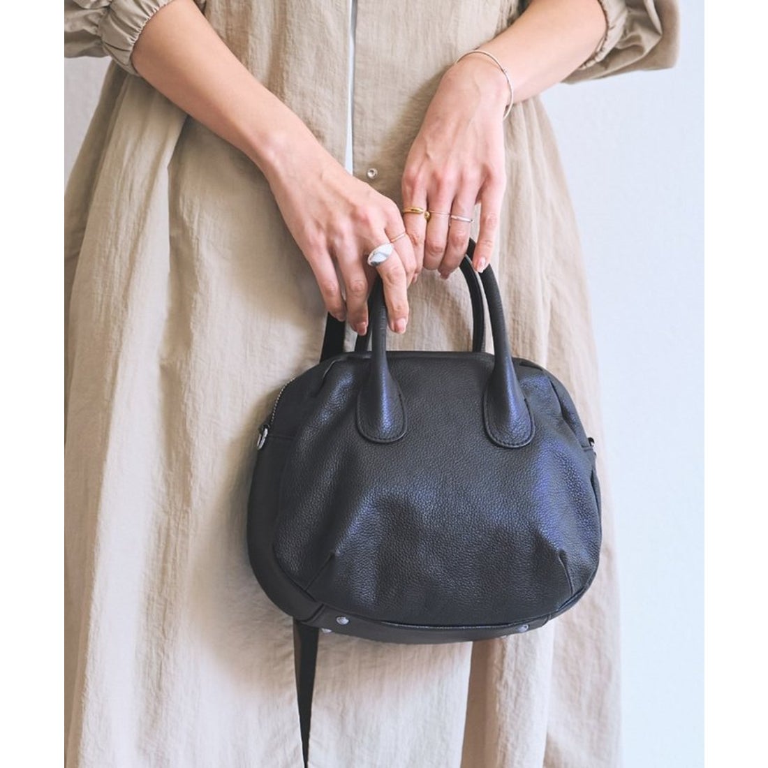 ビアズリー BEARDSLEY ラウンドミニボストン （black） -ファッション