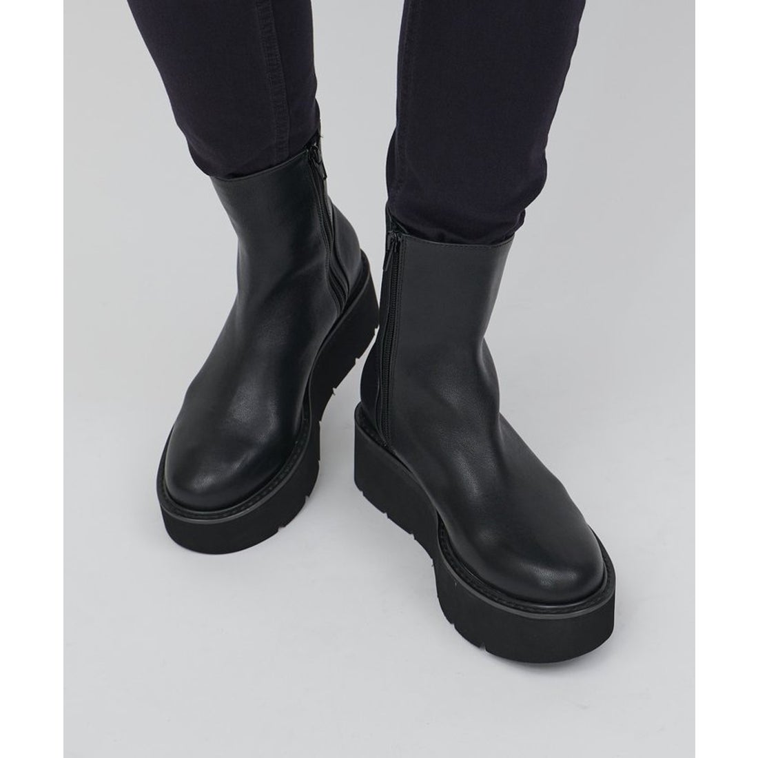 ビアズリー BEARDSLEY 《近日予約開始》レザーミドルブーツ （black