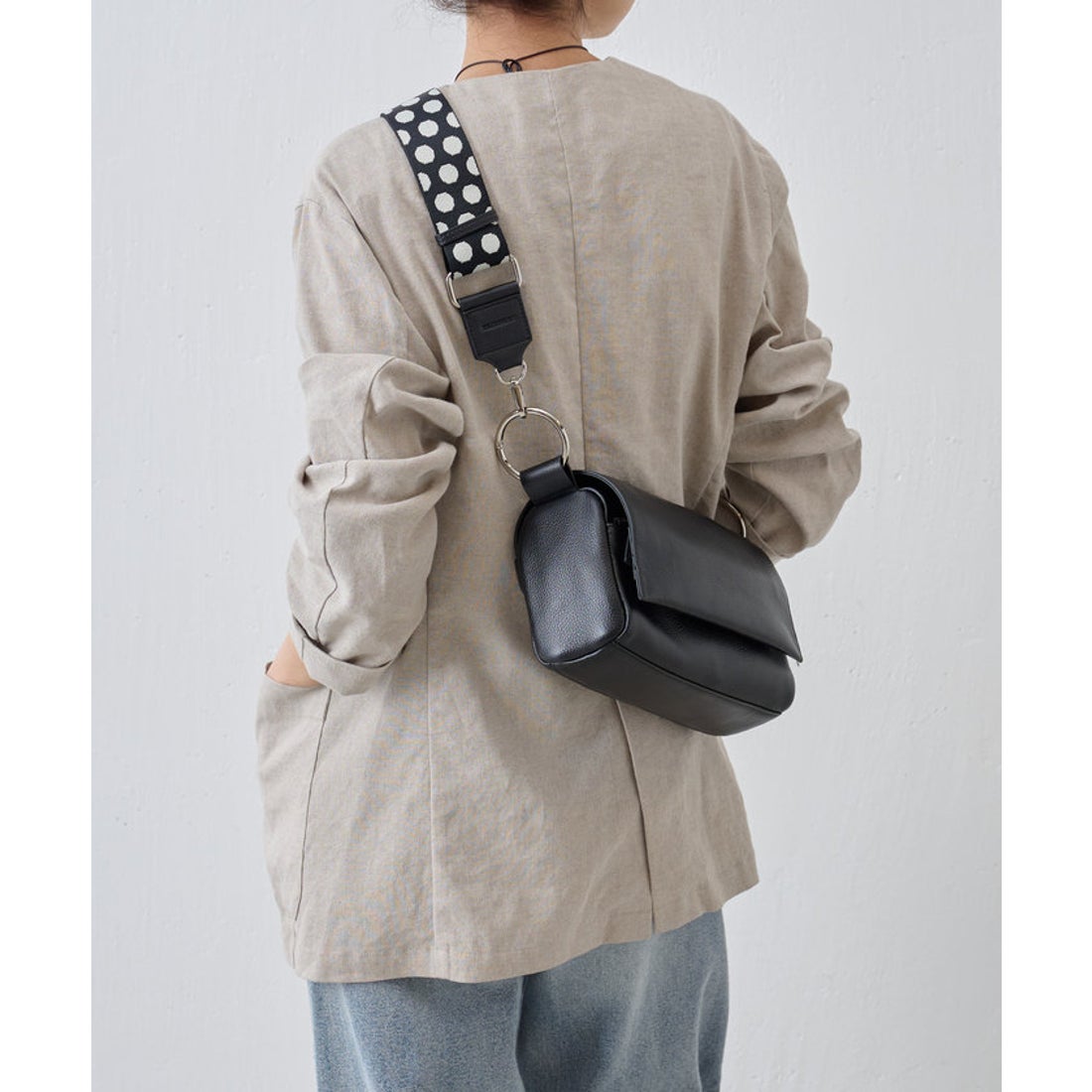 ビアズリー BEARDSLEY ショルダーベルト(ドット) （taupe） -靴