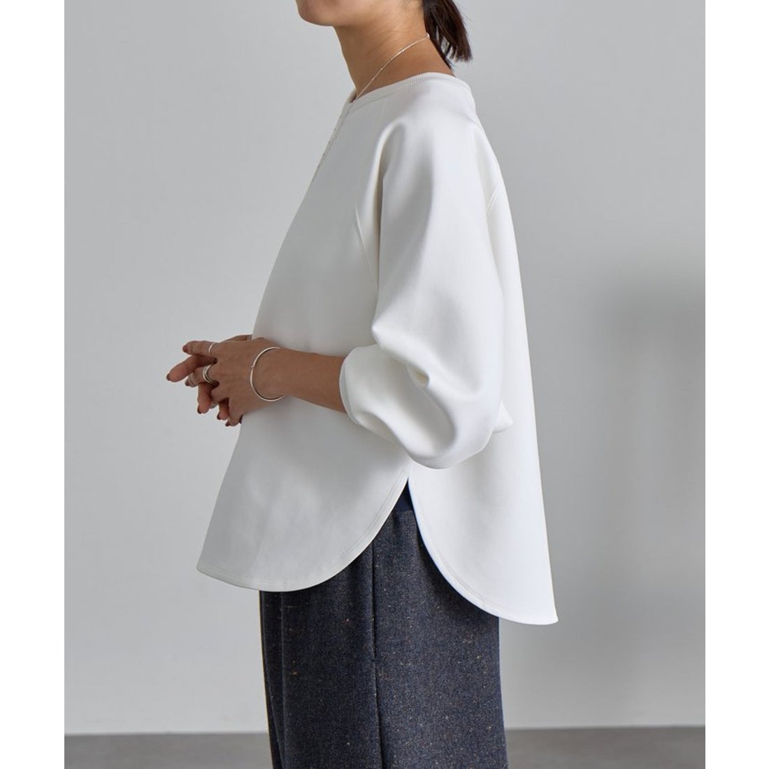 ビアズリー BEARDSLEY ダンボールサークルプルオーバー （gray