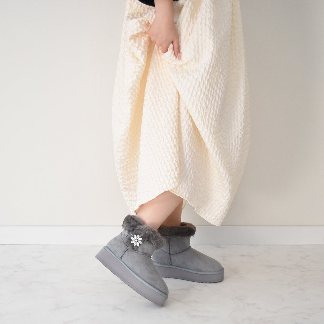 ブリジット バーキン Bridget Birkin ポイントビジュームートンブーツ