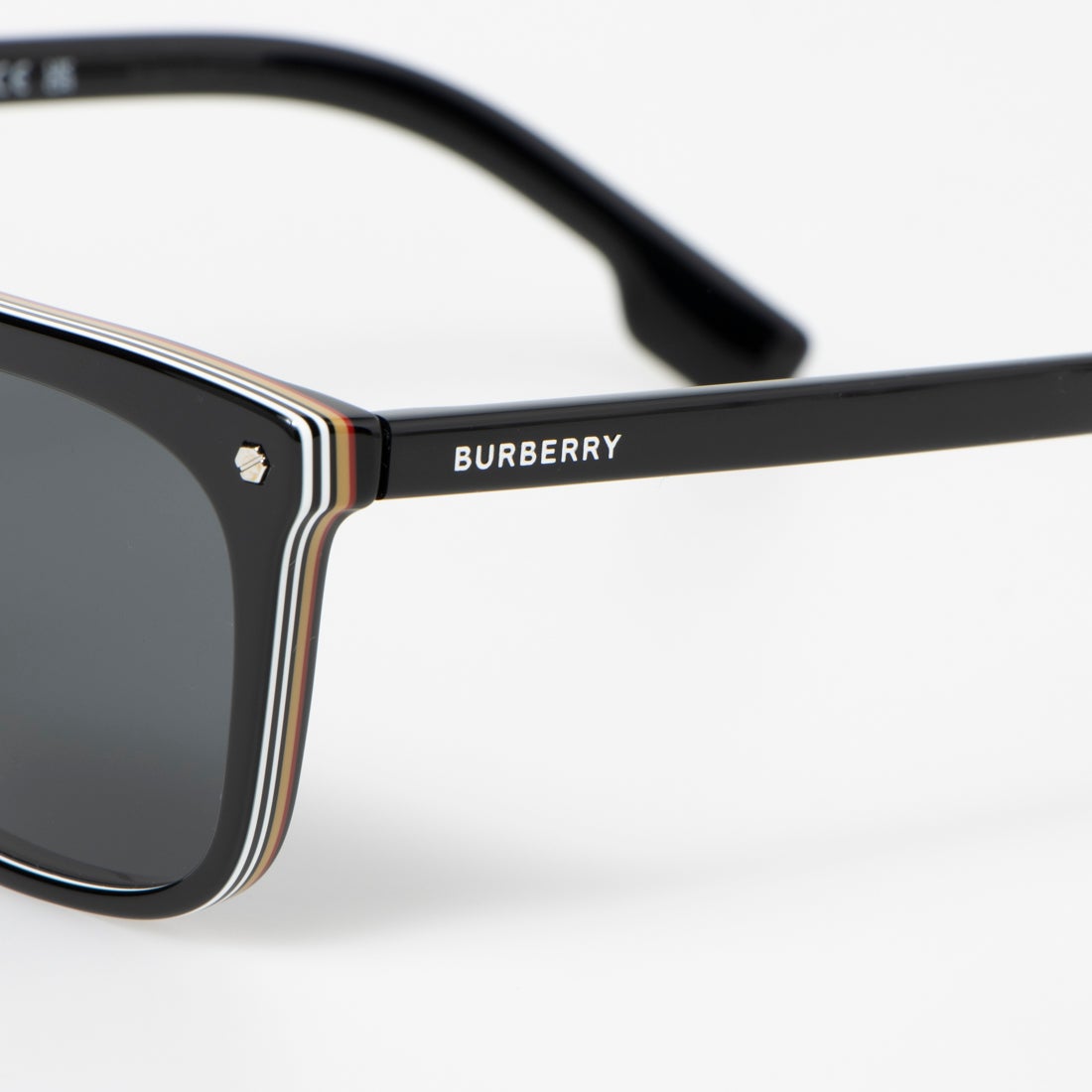 バーバリー BURBERRY サングラス レディース メンズ （ブラック