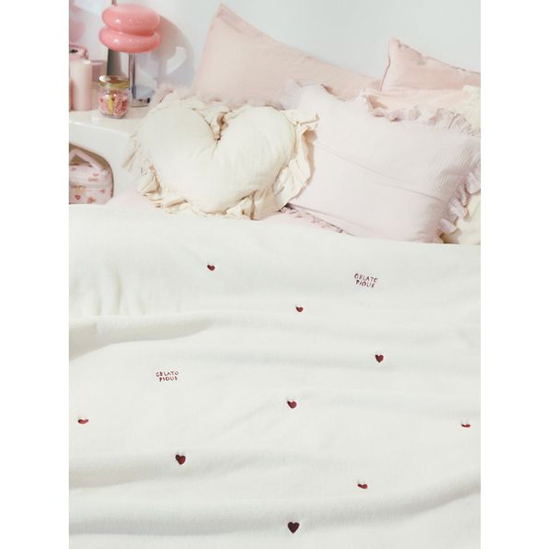 ジェラートピケ gelato pique 【Sleep】ハートロゴちび刺繍 毛布