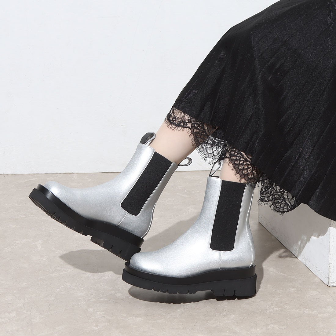 ダニエラアンドジェマ Daniella & GEMMA 桐山マキ×Daniella & GEMMA