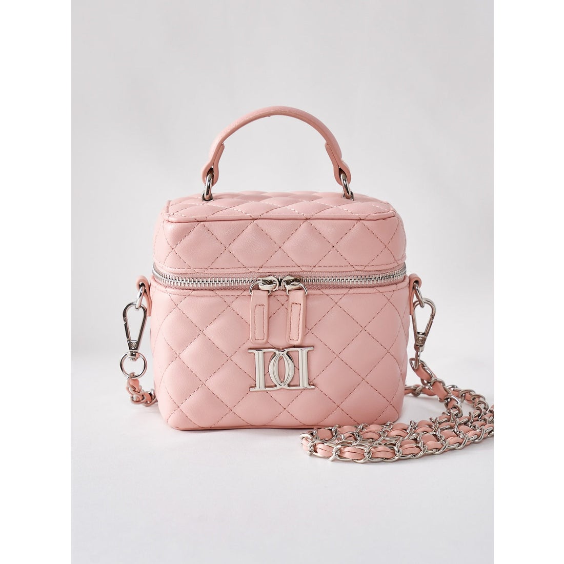 ダーリッチ Darich 【シルバーパーツ】キルティングスクエアミニバッグ