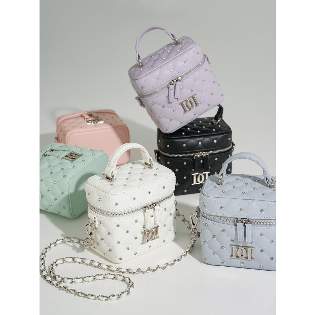 ダーリッチ Darich キルティングビジュースクエアミニバッグ （ミント