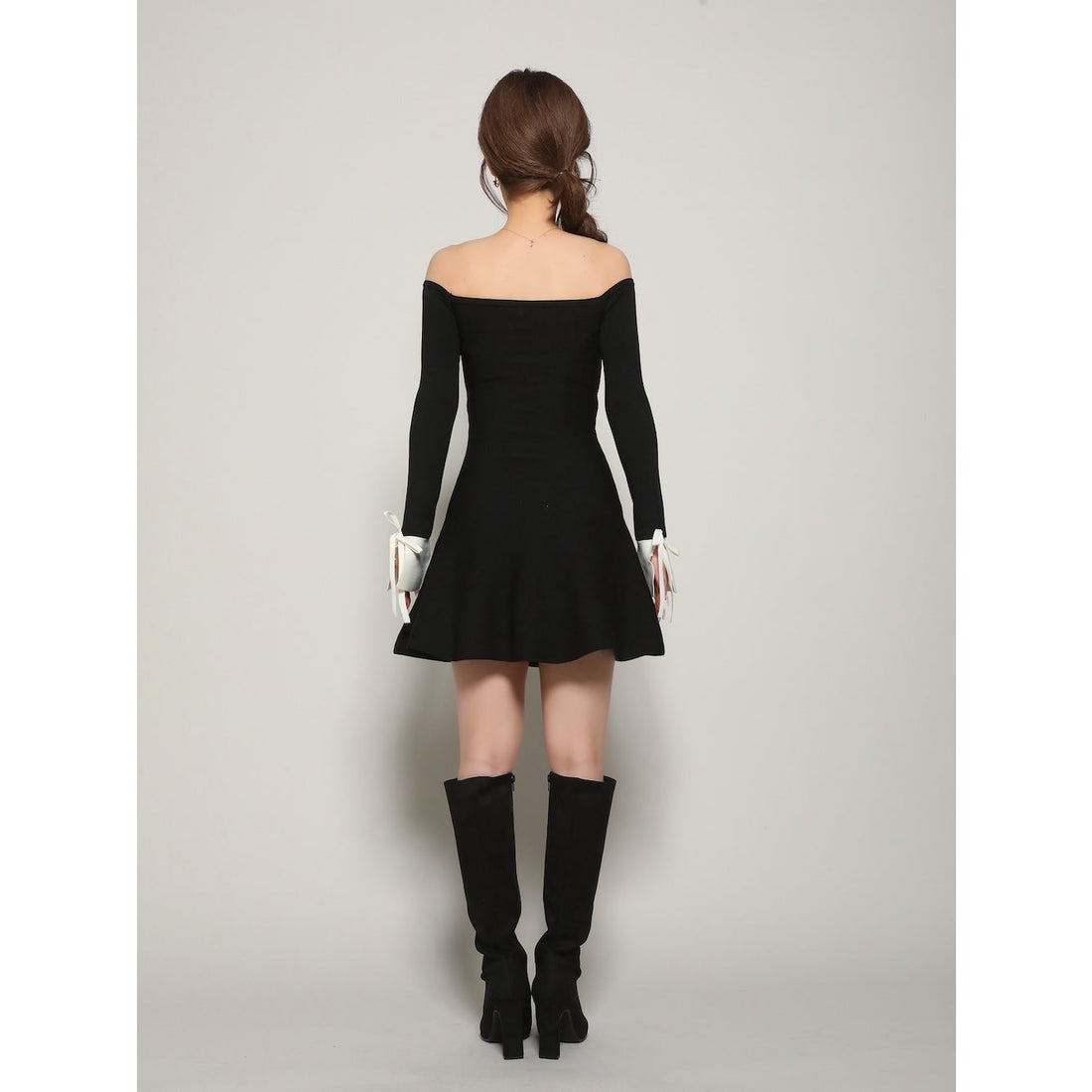 ダーリッチ Darich オフショルフレアニットミニワンピース （モカ