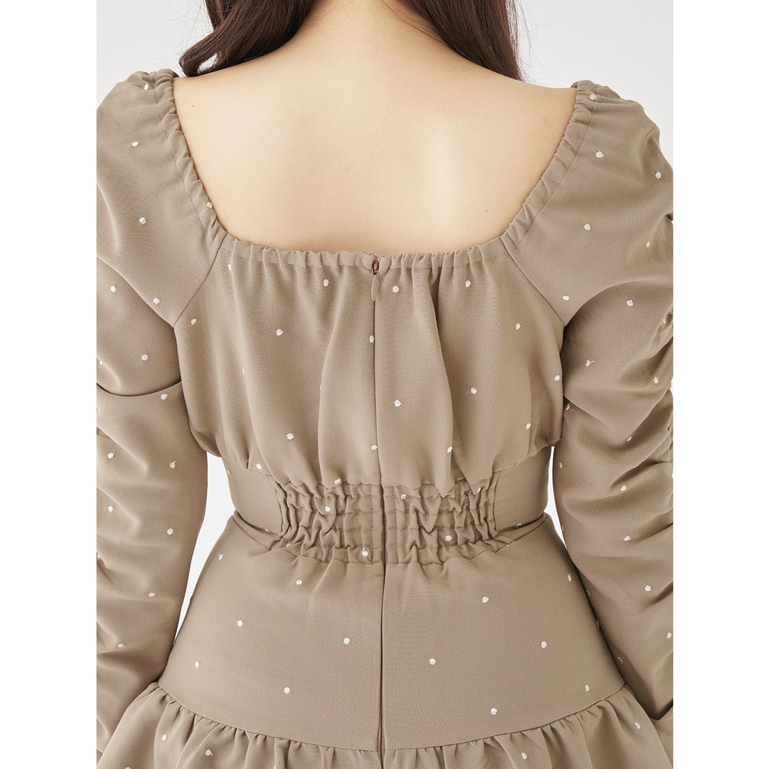 ダーリッチ Darich スクエアネックギャザーミニワンピース （ブラック