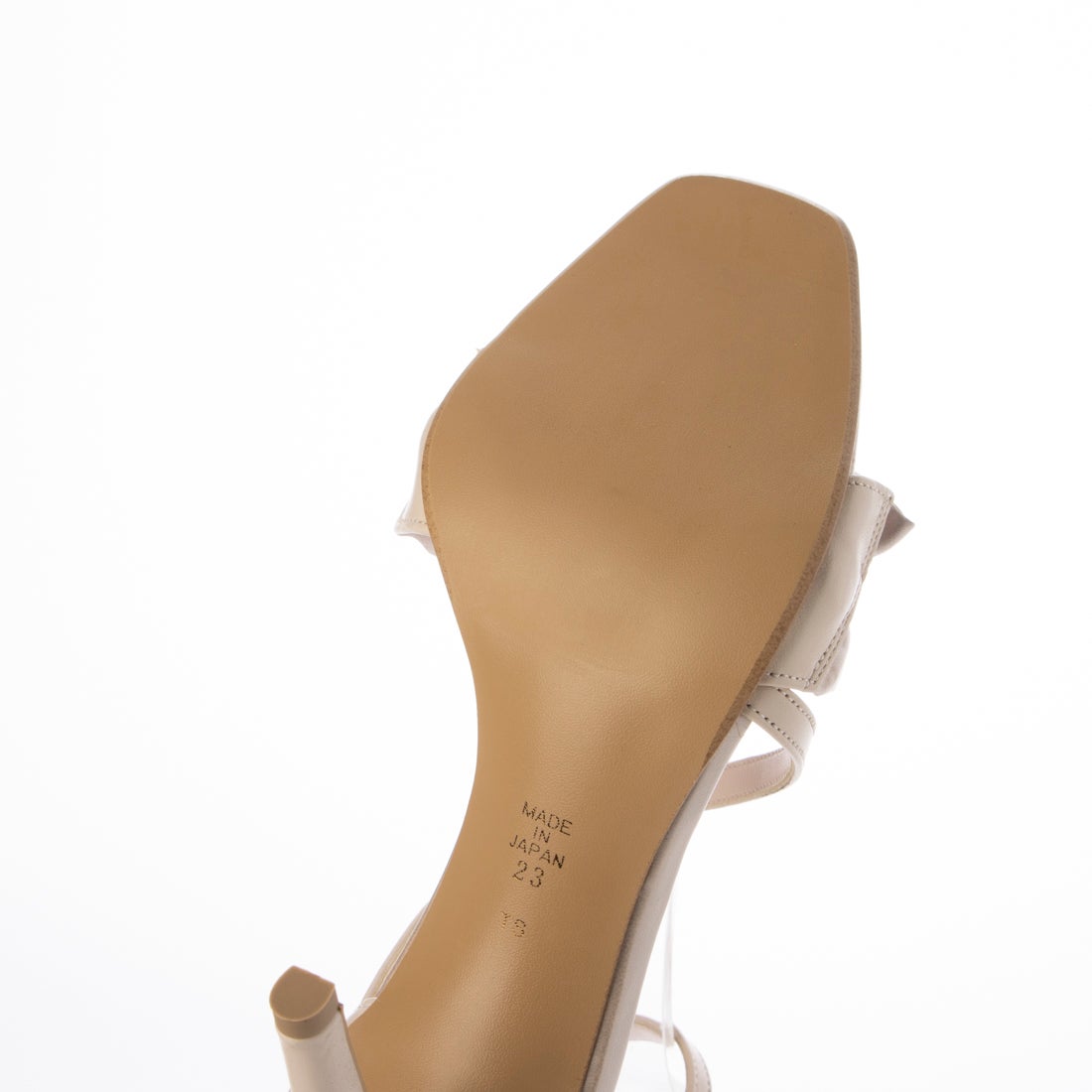 ダイアナ DIANA ストラップ付きサンダル （ベージュカーフ