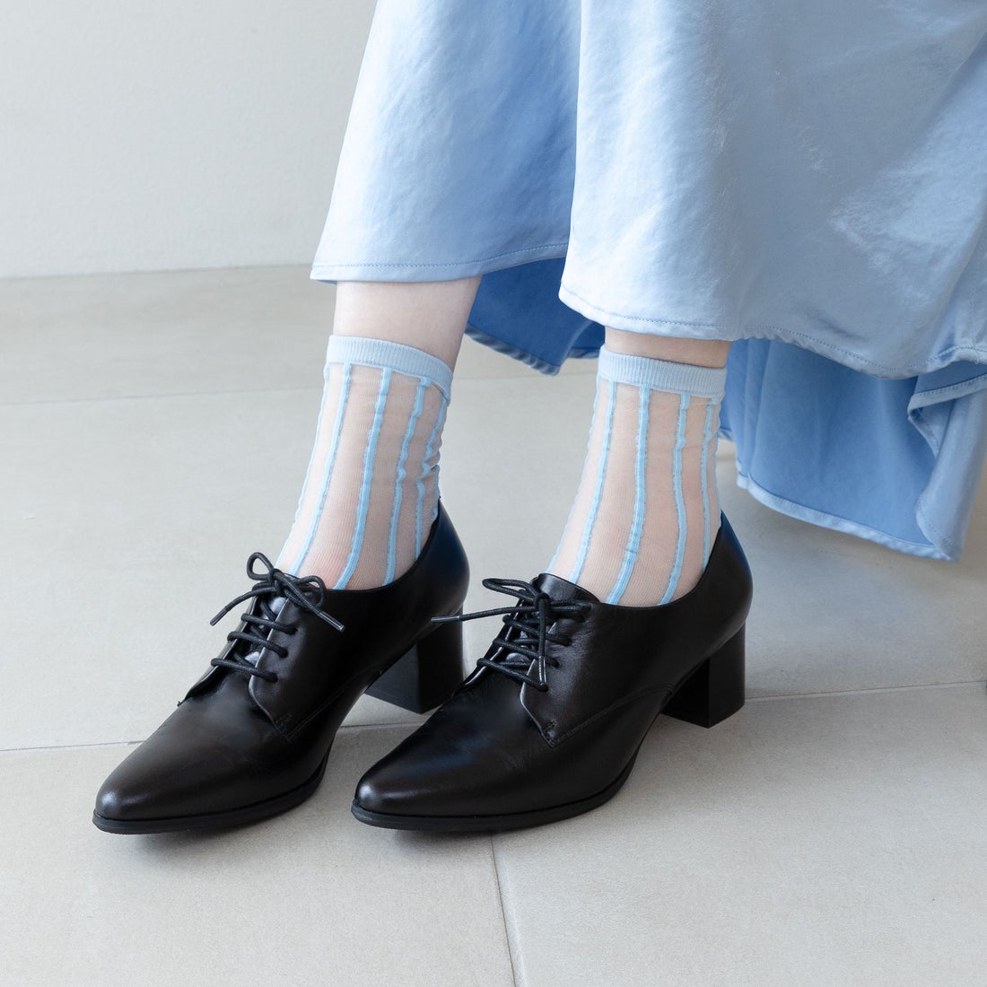 本革ポインテッドレースアップシューズ （ブラック） -エンチャン