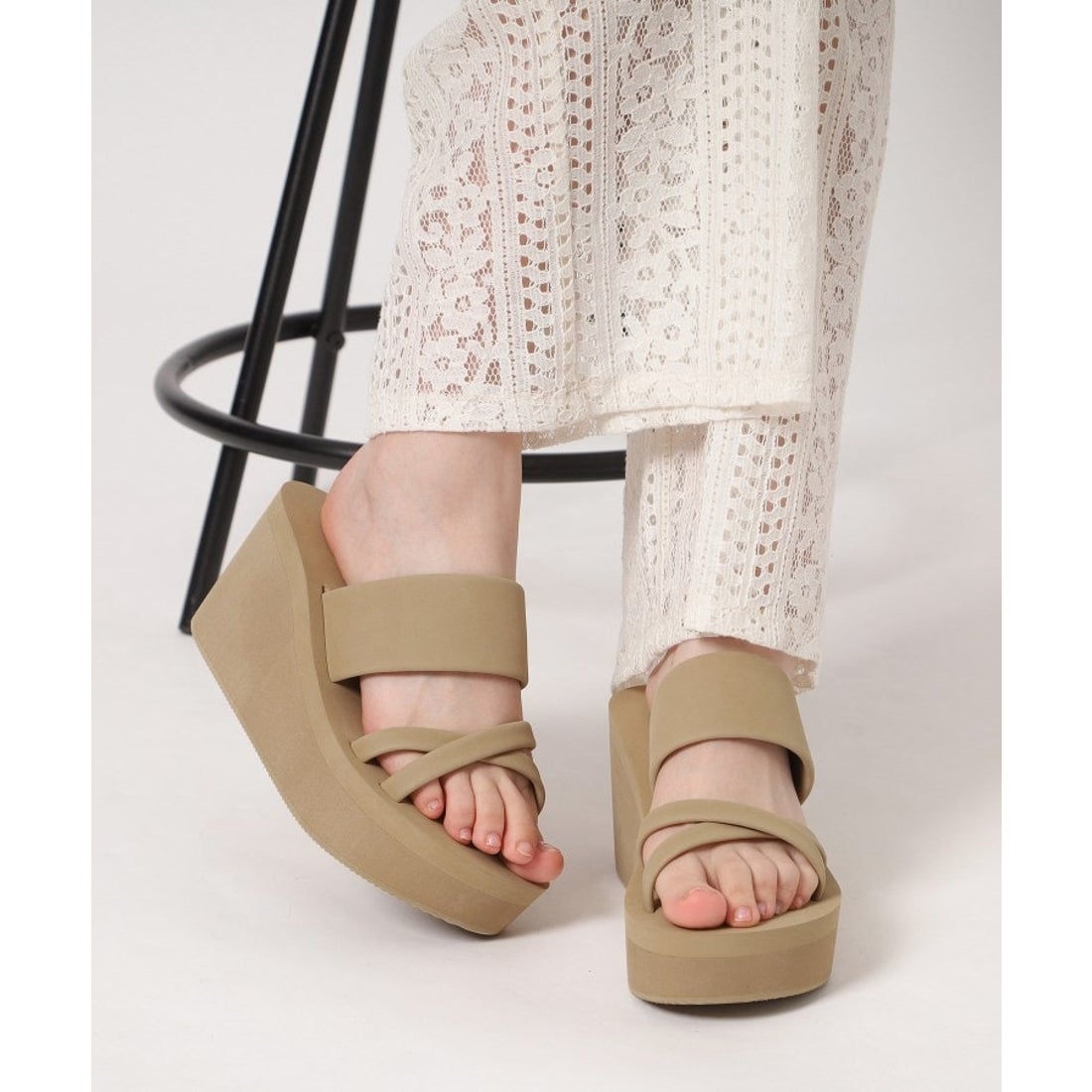 エスペランサ ESPERANZA やわらか厚底サンダル （ベージュ(952