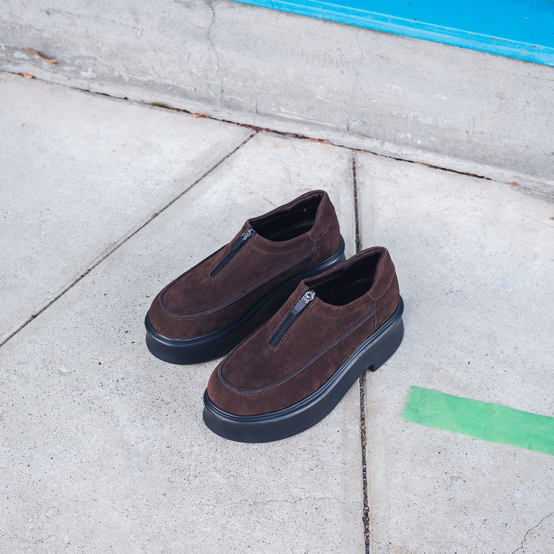 EVOL/イーボル】 軽量センタージップスニーカー IX5541 （ブラウン