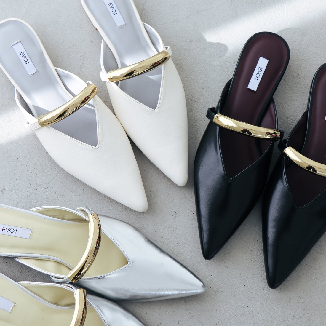 EVOL/イーボル】【柔らかい・クッション入り】ゴールドモチーフ