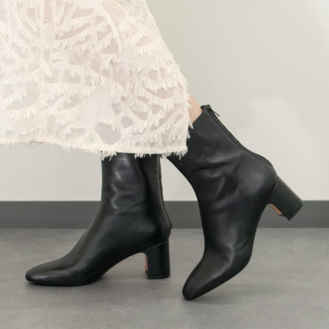 ファビオルスコーニ FABIO RUSCONI バックジップスムースレザー