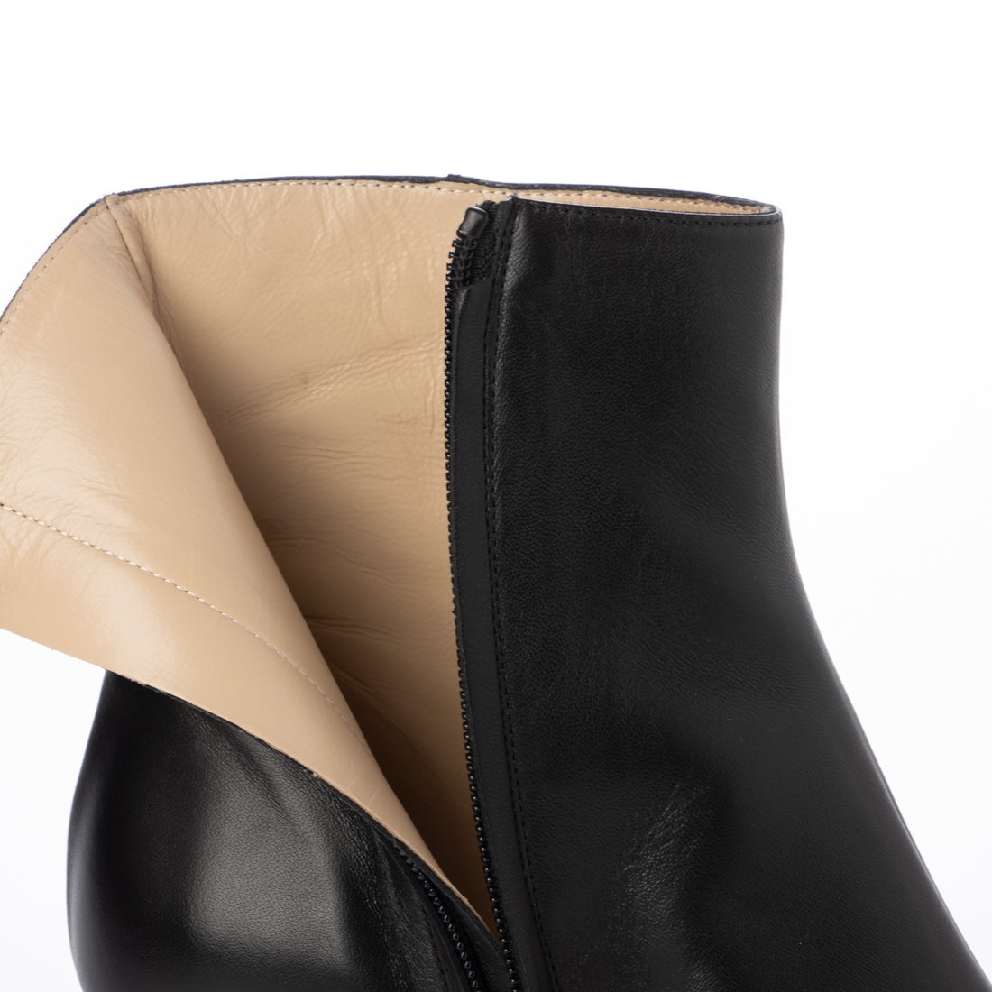 ○ファビオルスコーニ FABIO RUSCONI スクエアトゥショートブーツ