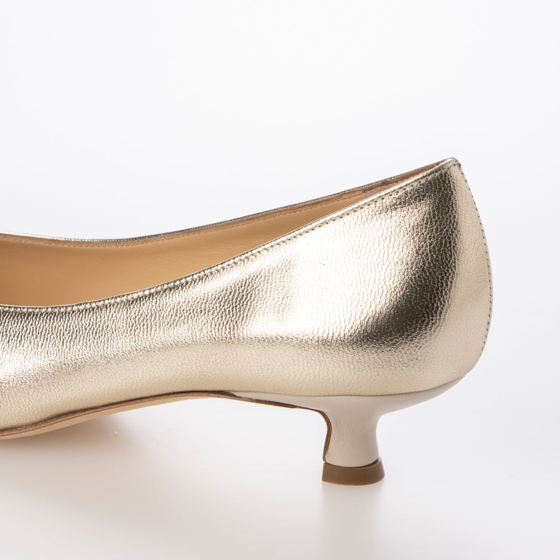 ファビオルスコーニ FABIO RUSCONI ポインテッドトゥパンプス