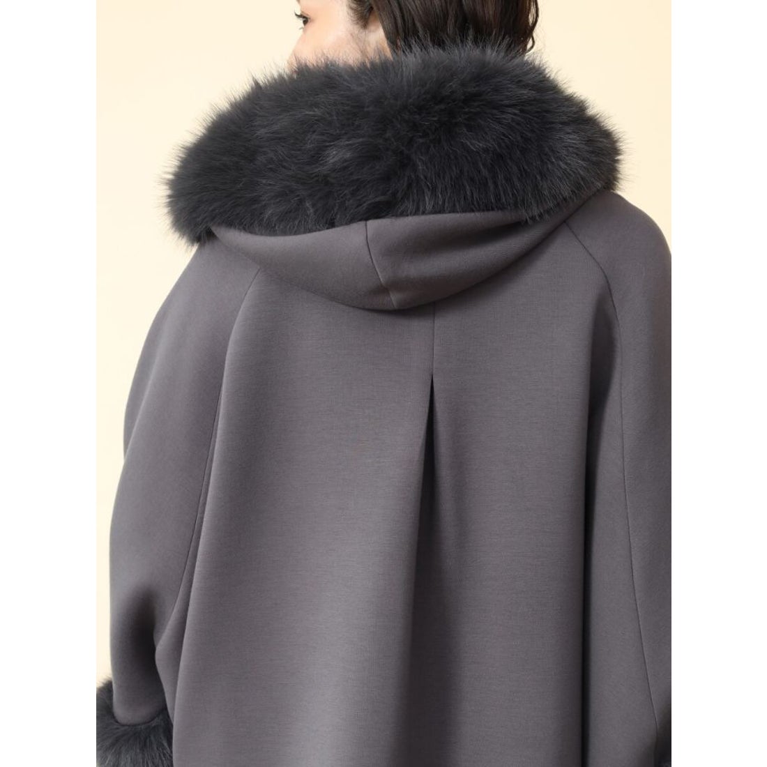 フェンネル FENNEL ファーポンチョアウター （グレージュ） -靴