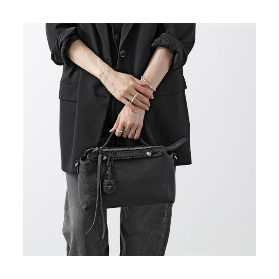 フェンディ FENDI FENDI ショルダーバッグ BY THE WAY MEDIUM セレリア
