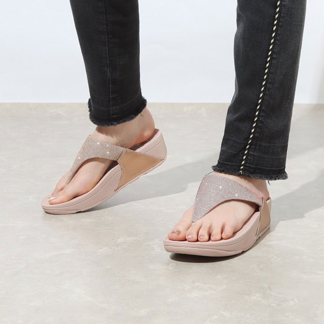 フィットフロップ fitflop LULU SHIMMERLUX TOE-POST SANDALS （All