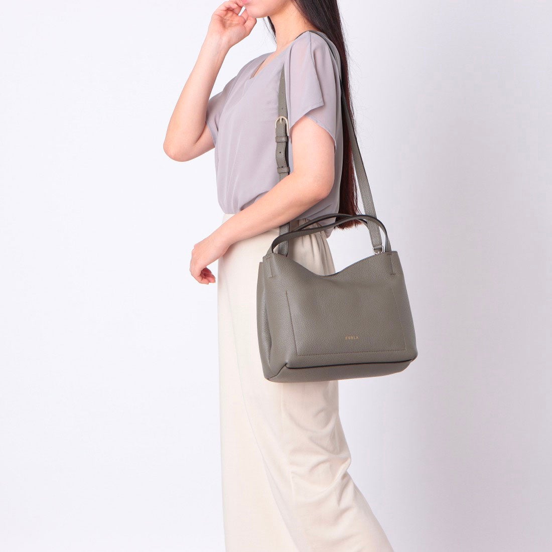 フルラ FURLA バッグ （グレー） -靴＆ファッション通販 ロコンド