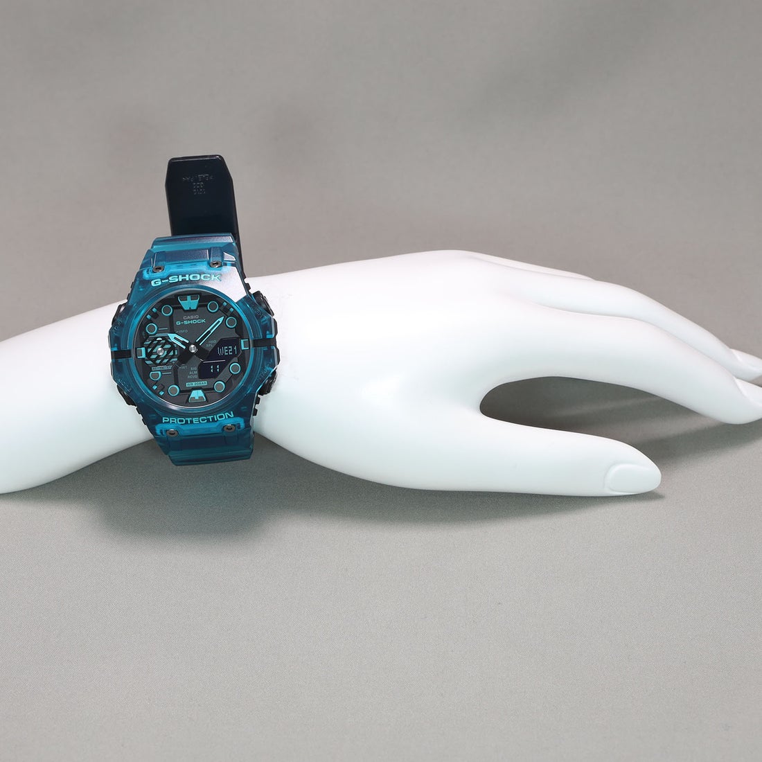 G-SHOCK】GA-B001シリーズ / GA-B001G-2AJF / Gショック （ターコイズ