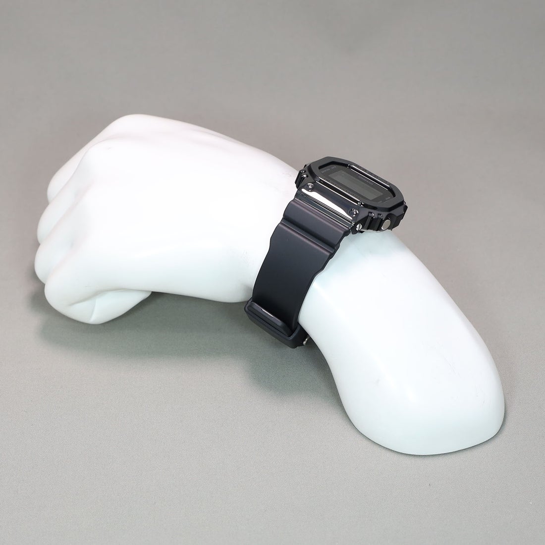 G-SHOCK】5600シリーズ / メタルベゼル / GM-5600UB-1JF （ブラック