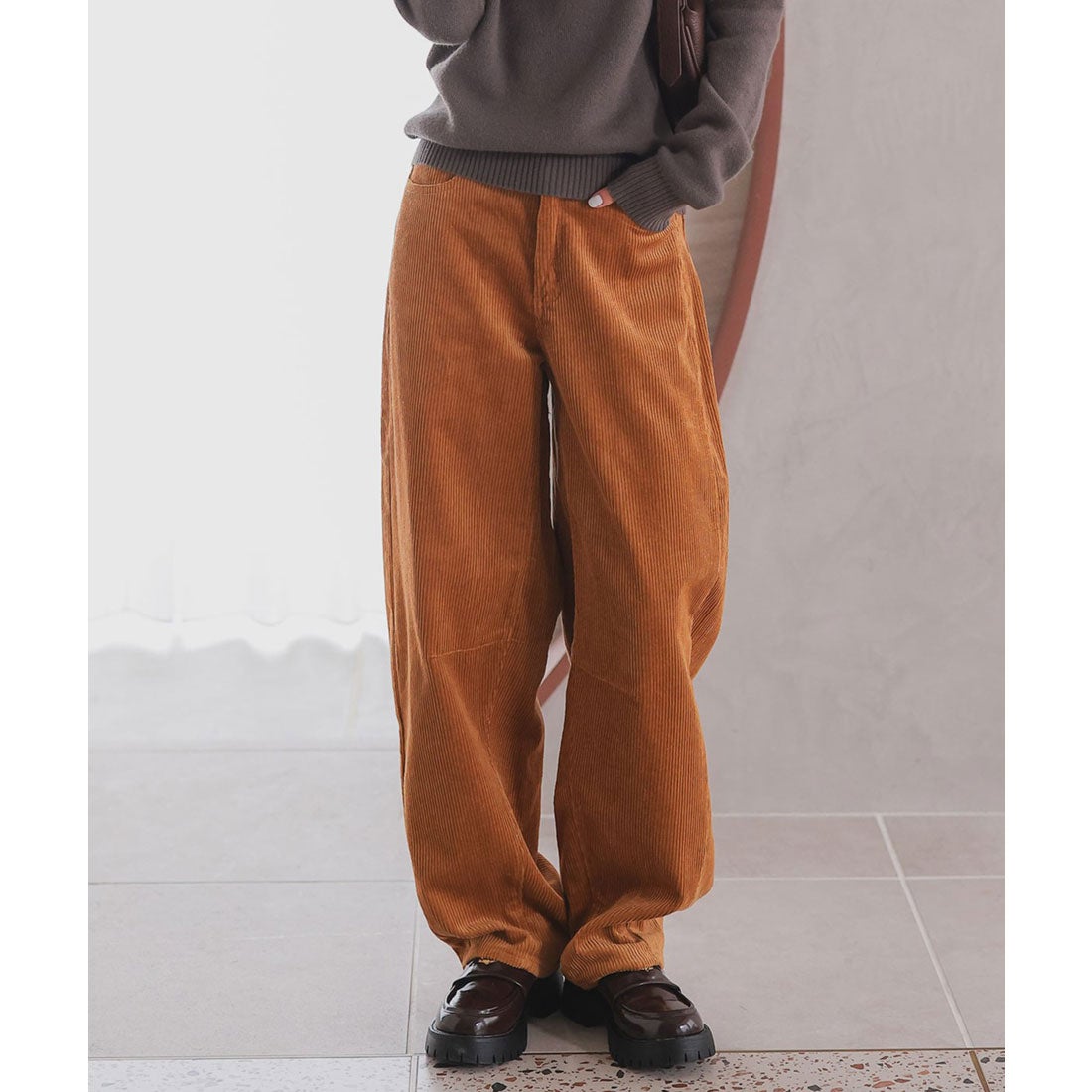 コウベレタス KOBE LETTUCE コーデュロイバレルレッグカーブパンツ