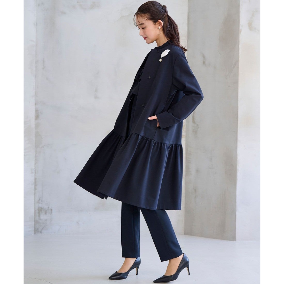 組曲 L 【NAVY】ダブルクロスストレッチ ノーカラーコート （ネイビー