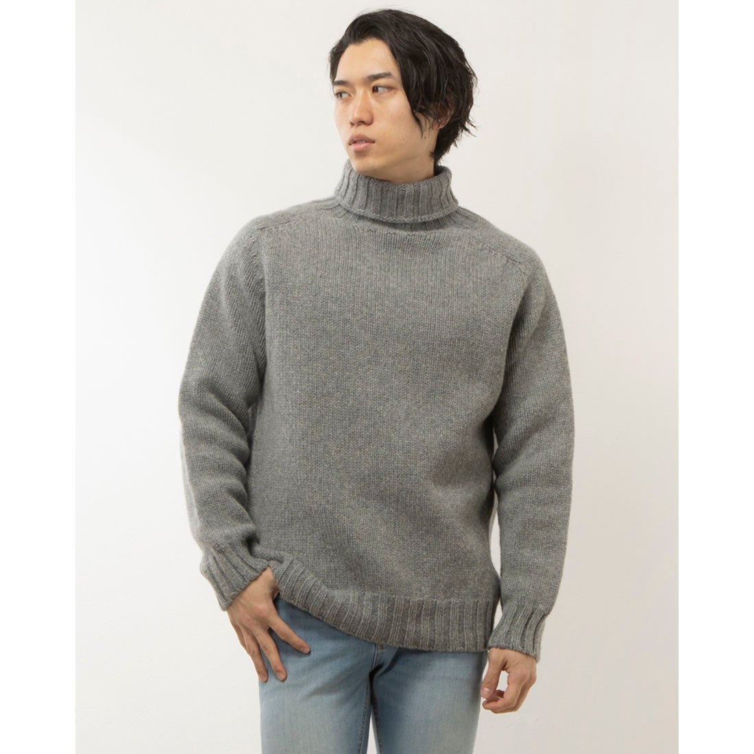 ハーレーオブスコットランド Harley of scotland タートルネック