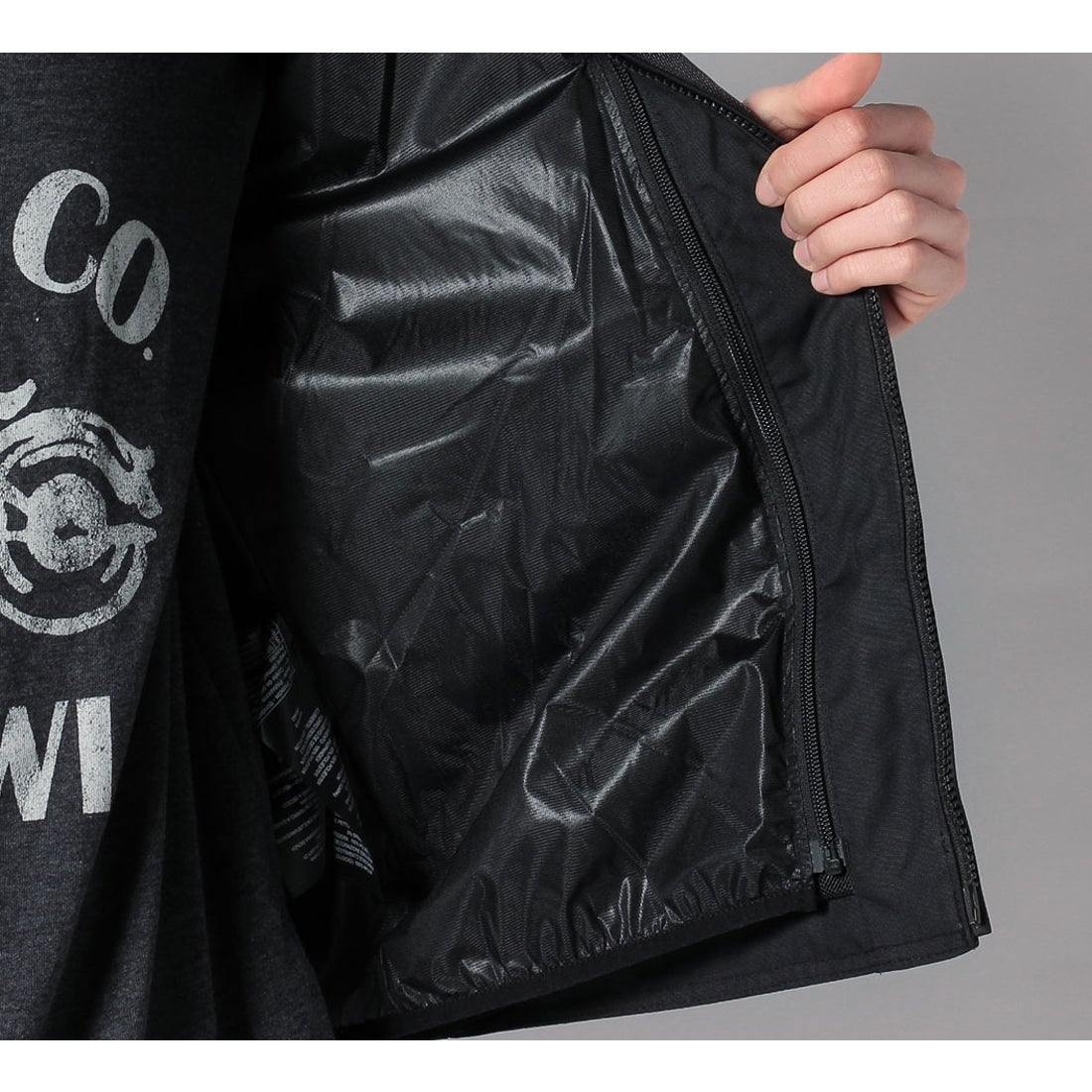 HD ブローラーカモフラージュ柄ミックスドメディアジャケット