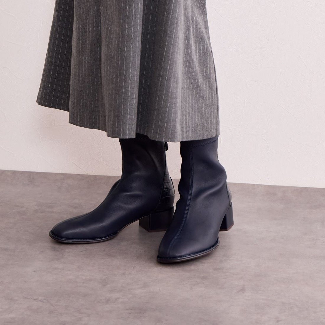 ヒミコ 卑弥呼 型押しコンビストレッチブーツ/641420 （ネイビー） -靴