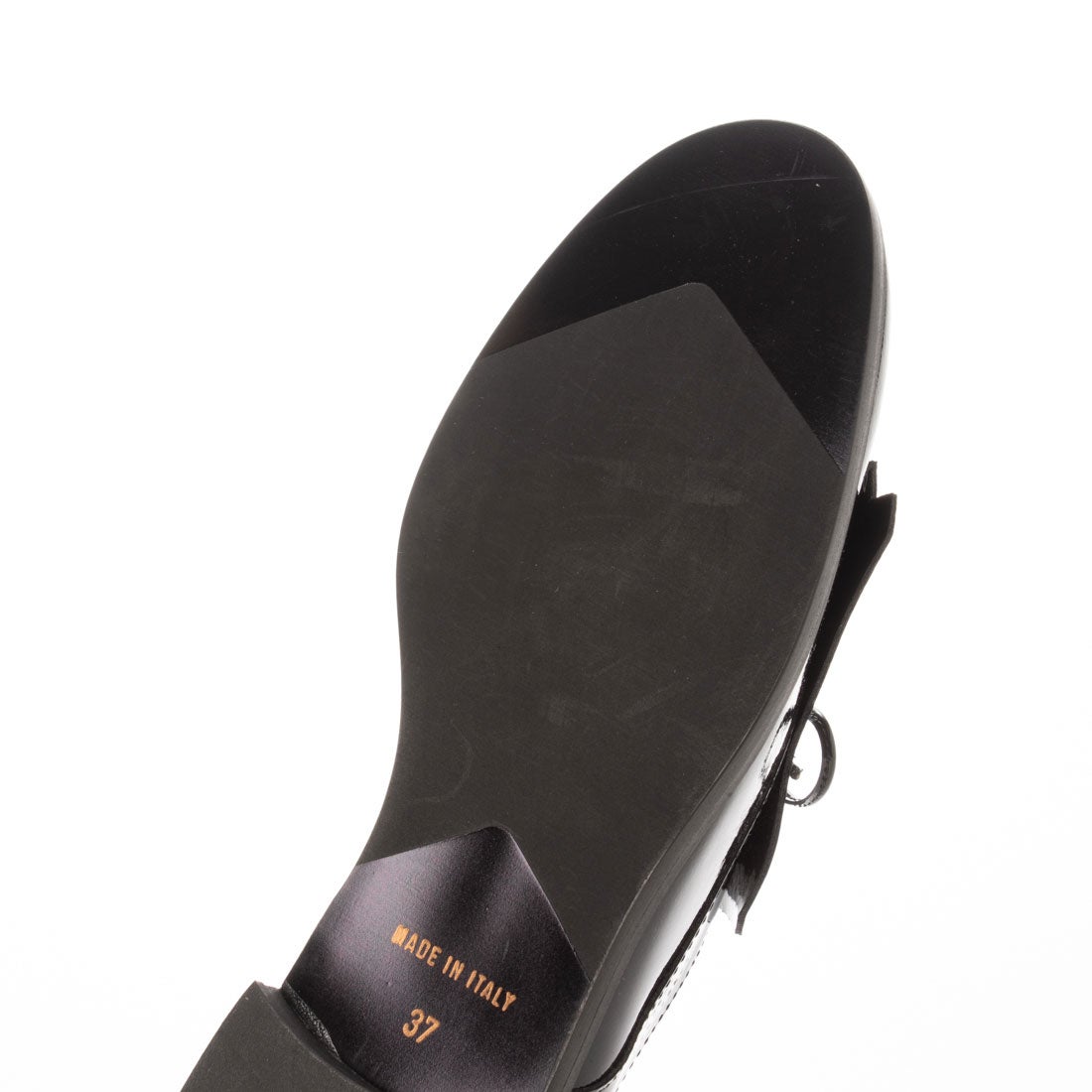 インターショシュール INTER-CHAUSSURES レースリボンエナメルキルト