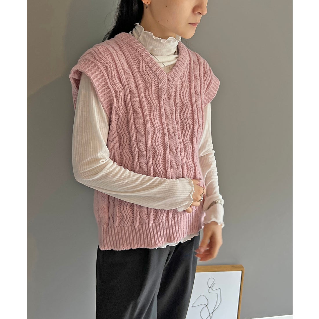 ジュエローブ Jewelobe Vネックケーブルニットベスト （ピンク） -靴