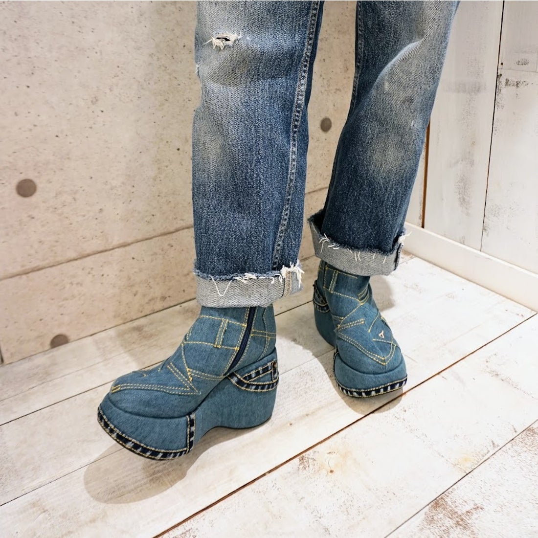 ジェフリーキャンベル Jeffrey Campbell 厚底デニムブーツ （ブルー