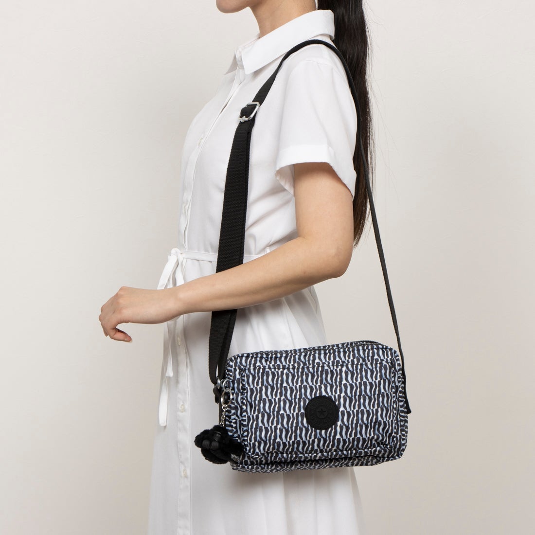 キプリング アジア限定 Kipling ABANU M クロスボディバッグ （Flower